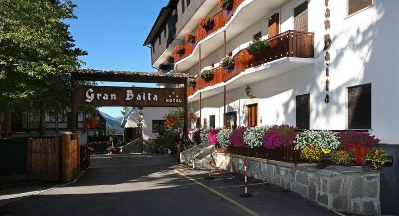Hotel Gran Baita Oulx Kültér fotó