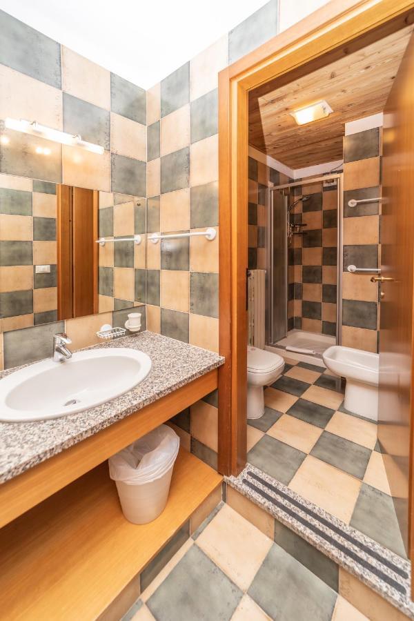 Hotel Gran Baita Oulx Kültér fotó