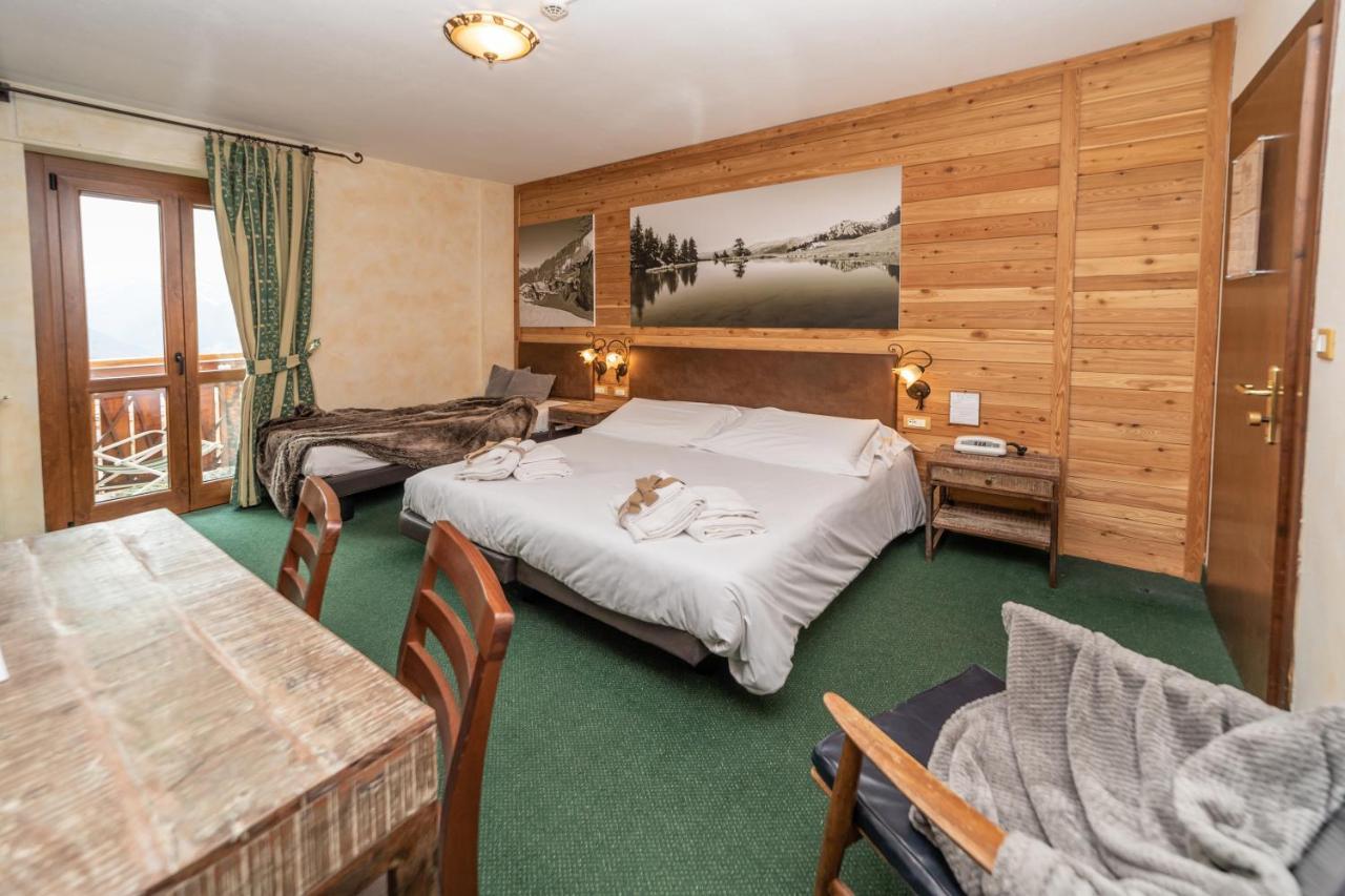 Hotel Gran Baita Oulx Kültér fotó